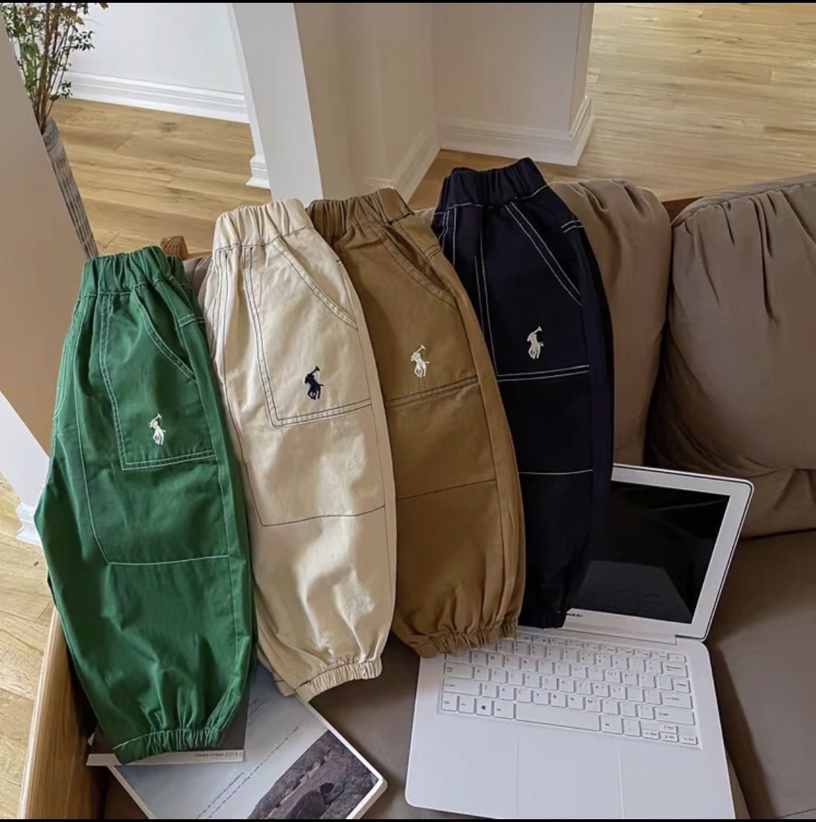 Calça Infantil Bolsinho Cavalinho - BABYLIFEBabyLifeBABYLIFEAzulCalça Infantil Bolsinho Cavalinho1 - 2 Anos