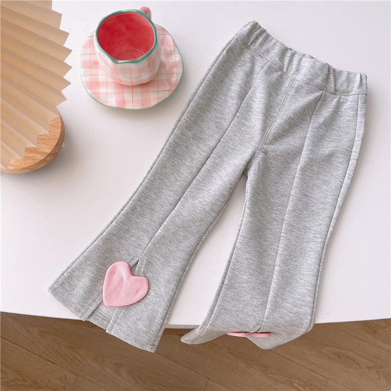 Calça Infantil Feminina Coração - BABYLIFEBabyLifeBABYLIFECinzaCalça Infantil Feminina Coração1 - 2 Anos