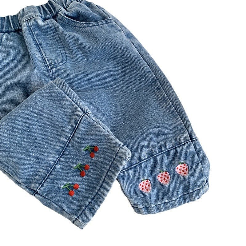 Calça Infantil Feminina Jeans Frutinhas - BABYLIFEBabyLifeBABYLIFE0 - 6 MesesCalça Infantil Feminina Jeans Frutinhas