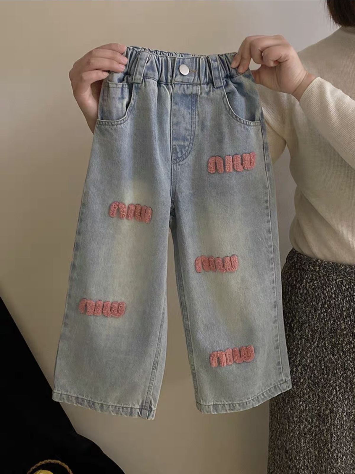 Calça Infantil Feminina Jeans Miumiu - BABYLIFEBabyLifeBABYLIFE4 - 5 AnosCalça Infantil Feminina Jeans Miumiu