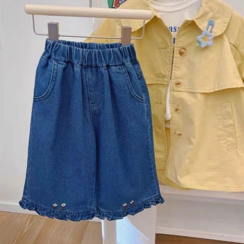 Calça Infantil Feminina Jeans Pantalona Florzinhas - BABYLIFEBabyLifeBABYLIFE1 - 2 AnosCalça Infantil Feminina Jeans Pantalona Florzinhas