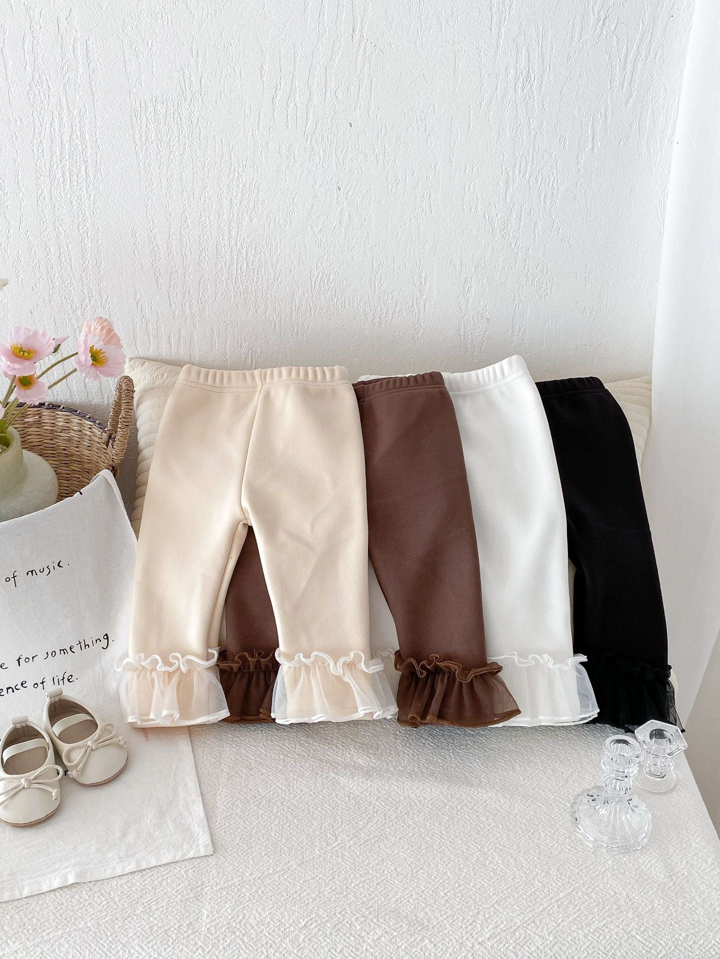 Calça Infantil Feminina Quentinha Barrinha de Tule - BABYLIFEBabyLifeBABYLIFEMarromCalça Infantil Feminina Quentinha Barrinha de Tule0 - 3 Meses 66cm