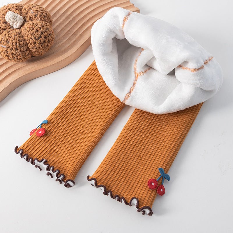 Calça Infantil Inverno Cerejinhas - BABYLIFEBabyLifeBABYLIFECurcumaCalça Infantil Inverno CerejinhasP comprimento da calça: 45 cm