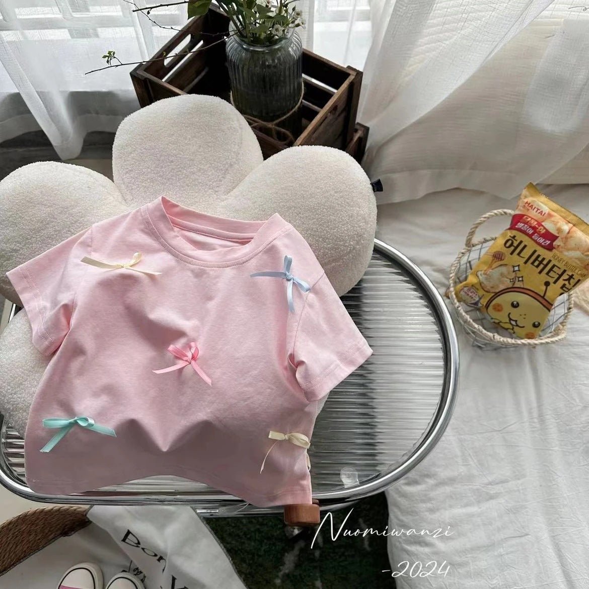 Camiseta Infantil Feminino Detalhes 3d - BABYLIFEBabyLifeBABYLIFERosaCamiseta Infantil Feminino Detalhes 3d6 - 12 Meses