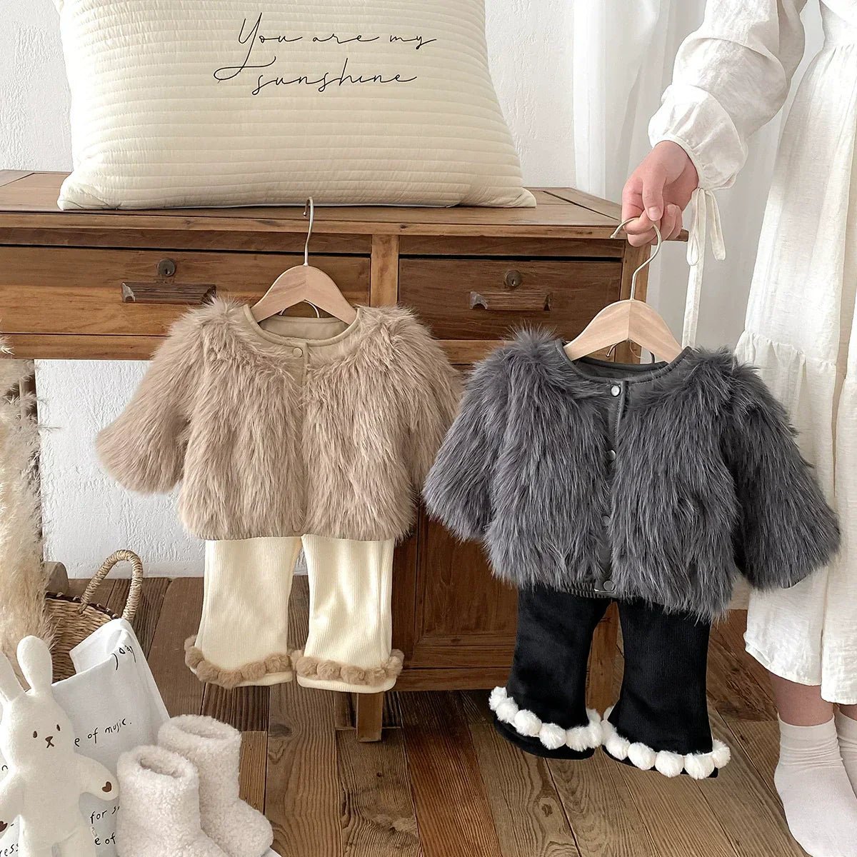 Casaco Infantil de Pelos - BABYLIFEBabyLifeBABYLIFEBegeCasaco Infantil de Pelos0 - 6 Meses