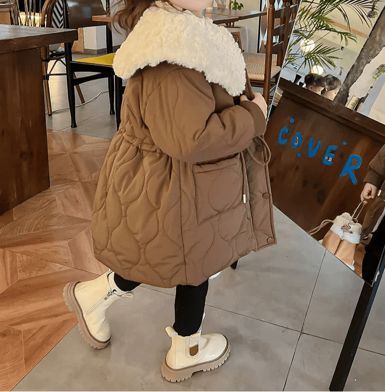 Casaco Infantil Feminino Acolchoado Pelinhos - BABYLIFEBabyLifeBABYLIFEMarromCasaco Infantil Feminino Acolchoado Pelinhos1 - 2 Anos