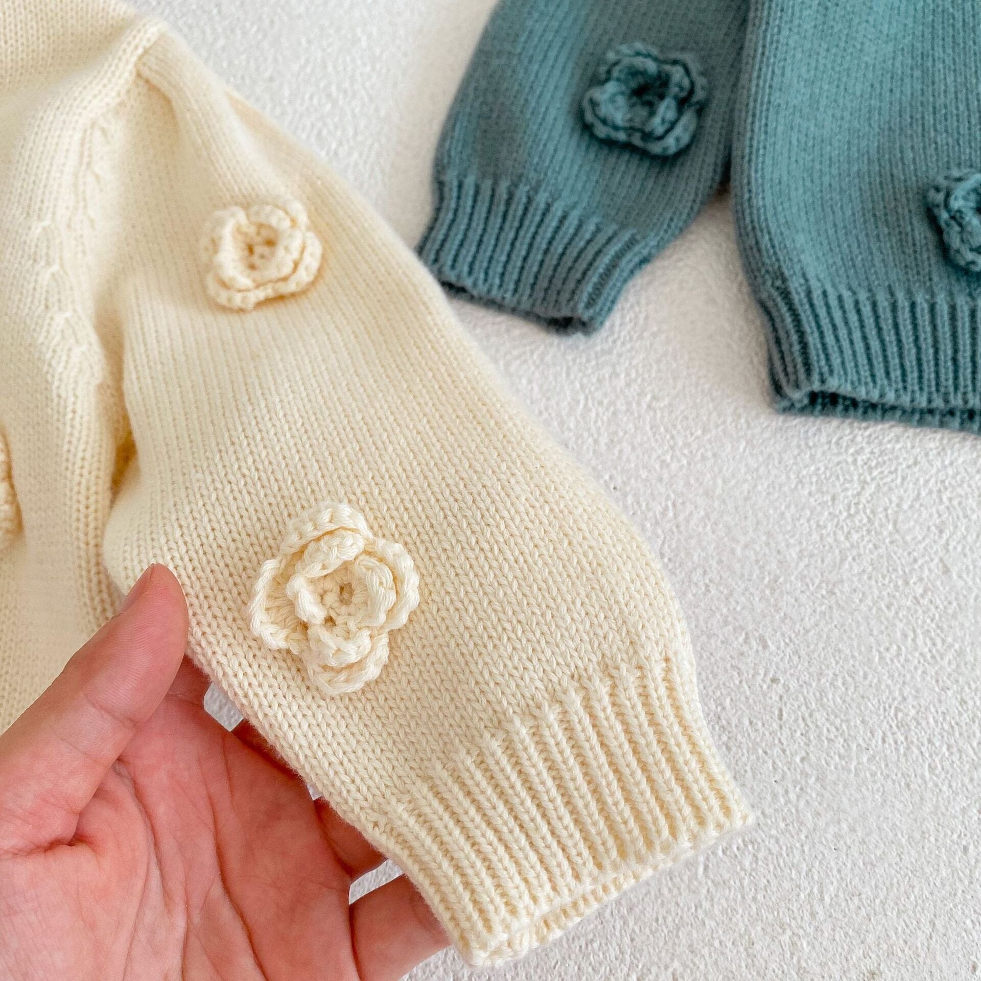 Casaco Infantil Feminino Botões Florzinhas - BABYLIFEBabyLifeBABYLIFE14:771Beige;200000463:2000250030-6 MonthsBegeCasaco Infantil Feminino Botões Florzinhas0 - 6 Meses