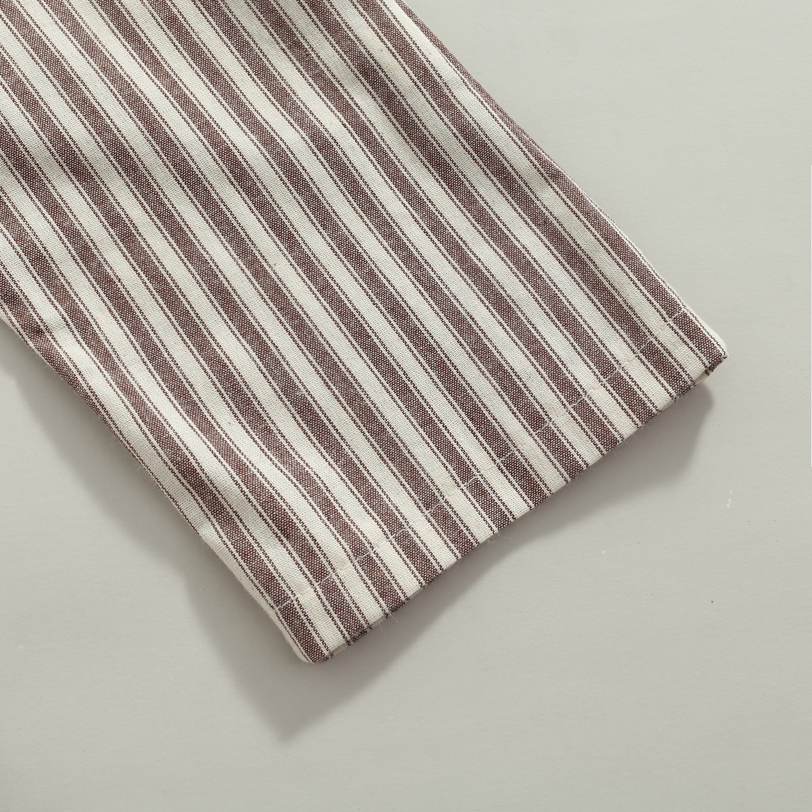 Jardineira Infantil Listradinha - BABYLIFEJardineiraBabyLifeBABYLIFE14:200001438;200000463:200661895MarromJardineira Infantil Listradinha0 - 6 Meses 46cm