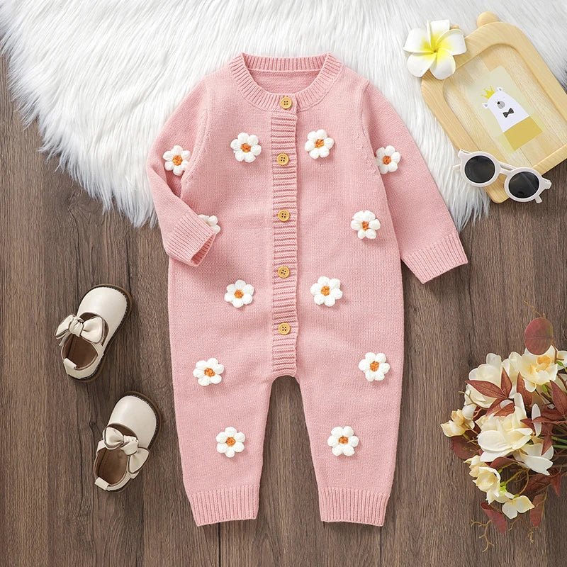 Macacão Infantil Feminino Tricô Florzinhas - BABYLIFEBabyLifeBABYLIFE0 - 3 MesesMacacão Infantil Feminino Tricô Florzinhas