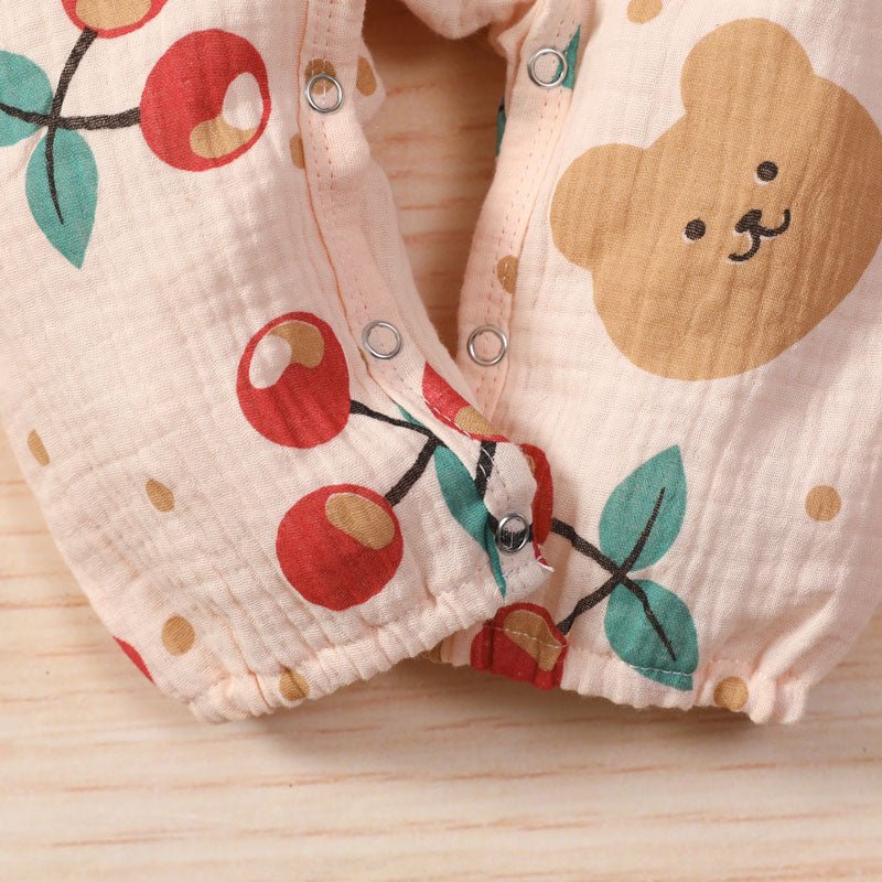 Macacão Infantil Feminino Ursinho com Cerejas - BABYLIFEMacacãoBabyLifeBABYLIFE200000463:2000250030 - 3 Meses 49cmMacacão Infantil Feminino Ursinho com Cerejas