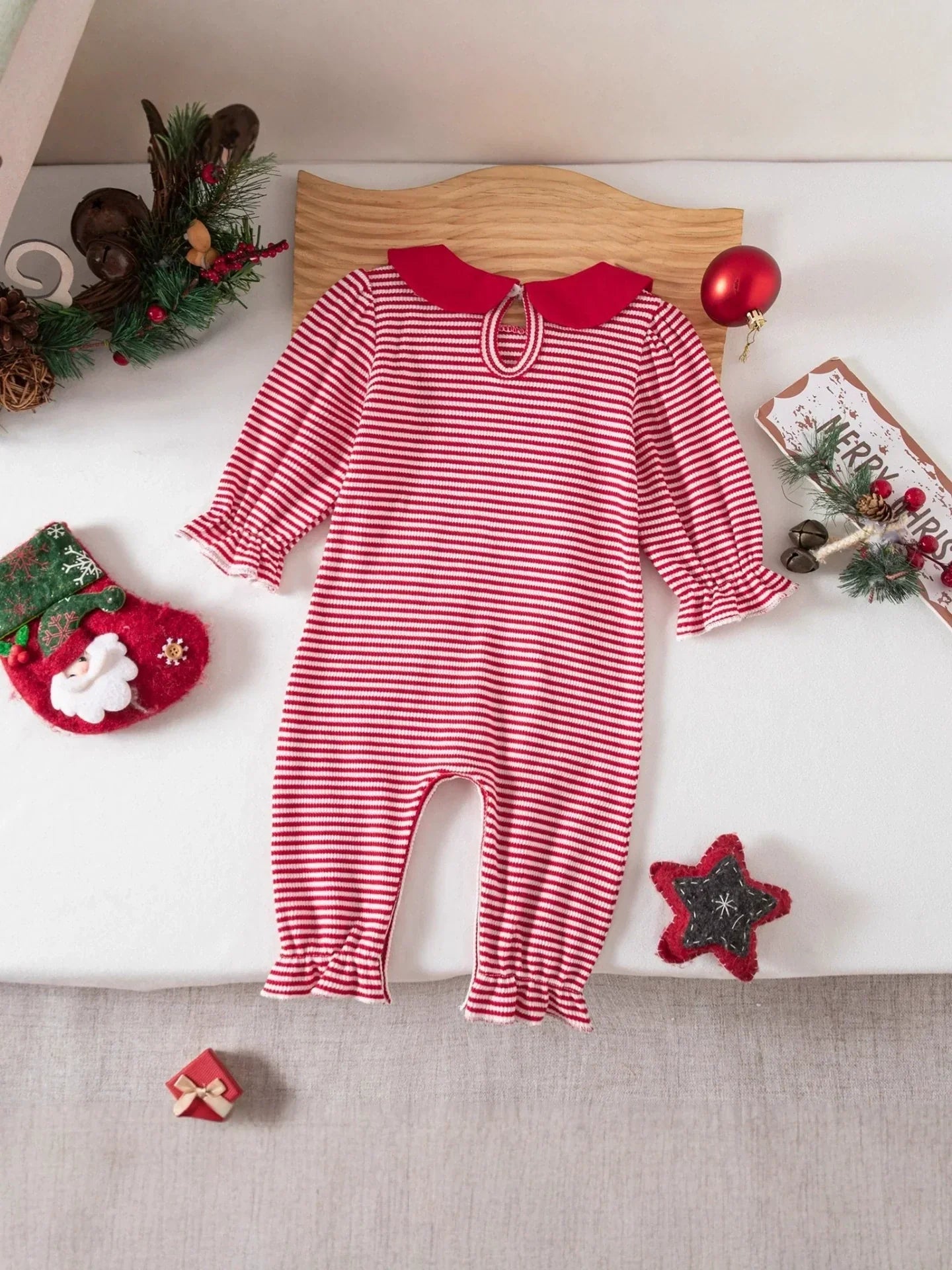 Macacão Infantil Lístras Natal - BABYLIFEBabyLifeBABYLIFEVermelhoMacacão Infantil Lístras Natal0 - 3 Meses