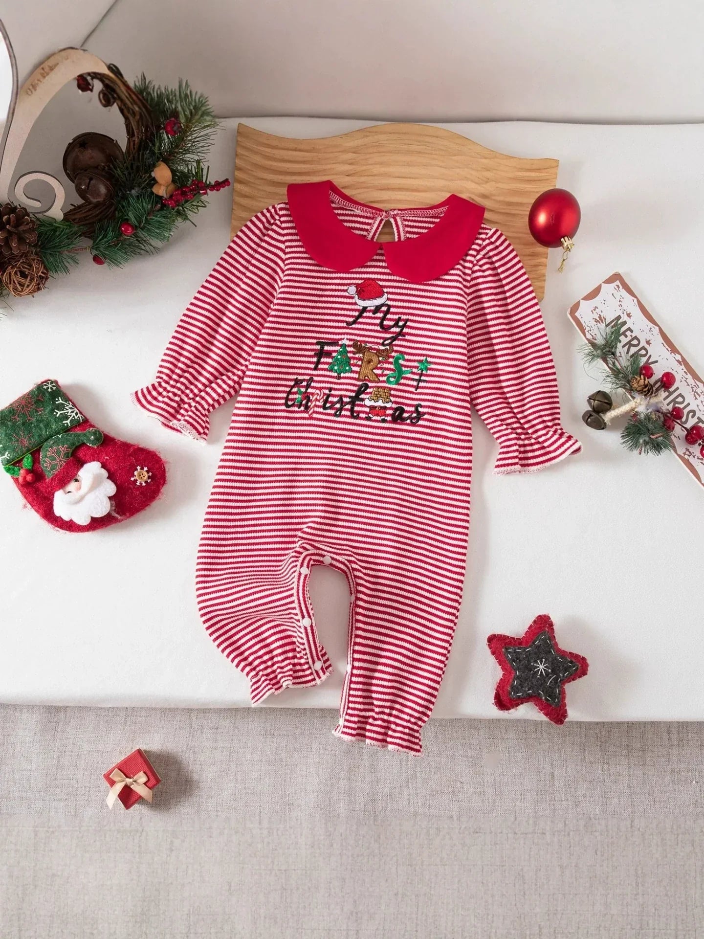 Macacão Infantil Lístras Natal - BABYLIFEBabyLifeBABYLIFEVermelhoMacacão Infantil Lístras Natal0 - 3 Meses