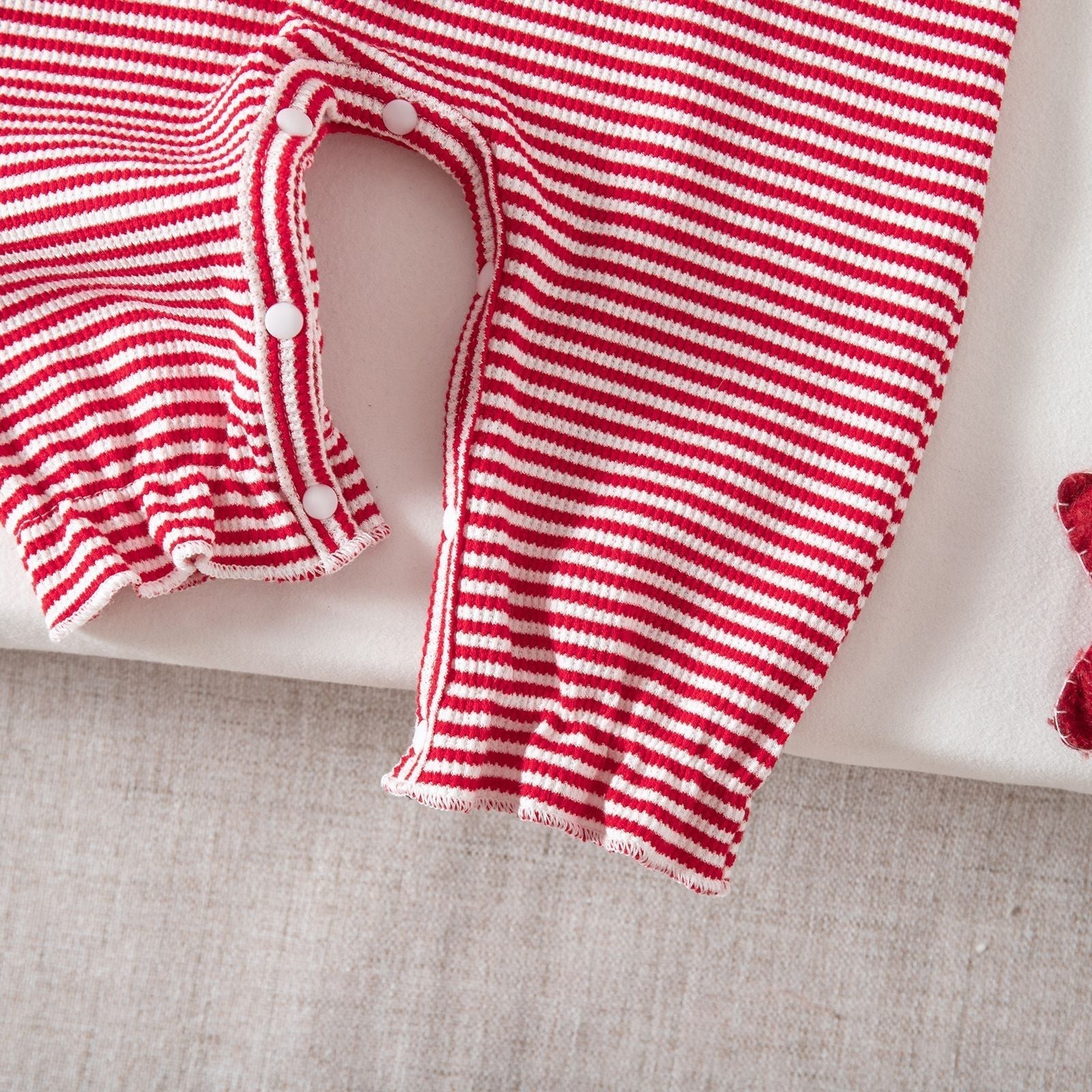 Macacão Infantil Lístras Natal - BABYLIFEBabyLifeBABYLIFEVermelhoMacacão Infantil Lístras Natal0 - 3 Meses