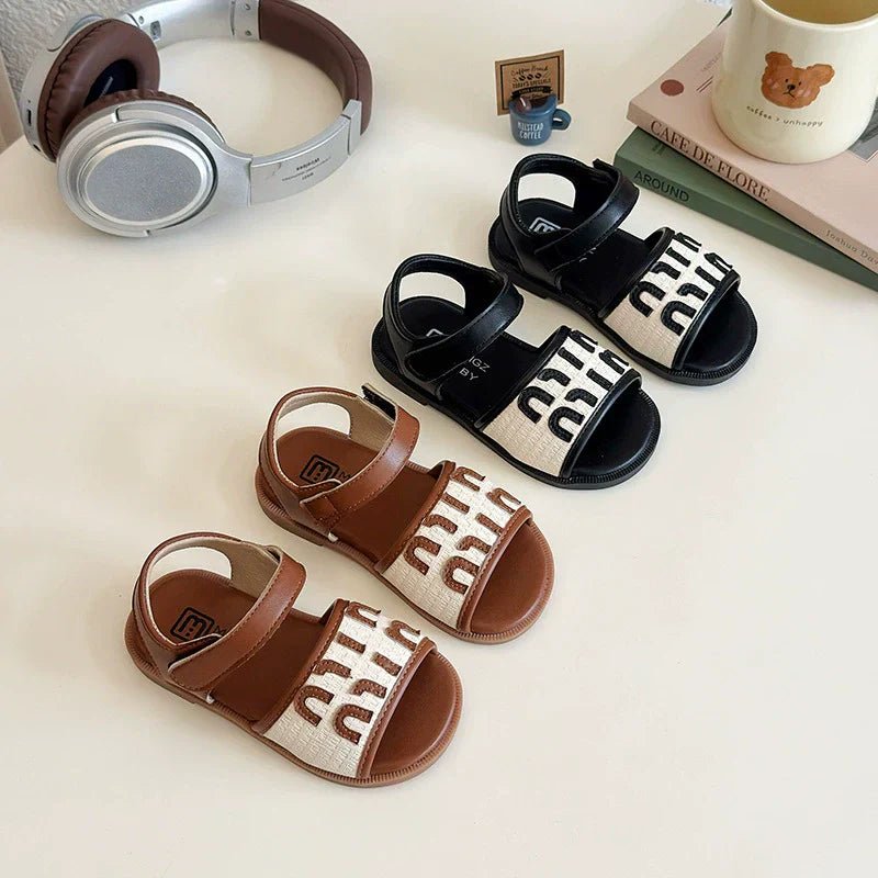 Sandália Infantil Feminina Verão - BABYLIFEBabyLifeBABYLIFEMarromSandália Infantil Feminina Verão18 - 24 Meses Palmilha 14cm