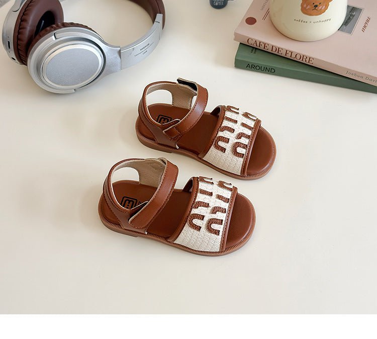 Sandália Infantil Feminina Verão - BABYLIFEBabyLifeBABYLIFEMarromSandália Infantil Feminina Verão18 - 24 Meses Palmilha 14cm