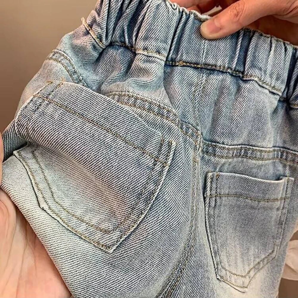 Shorts Infantil Feminino Jeans Florzinha - BABYLIFEBabyLifeBABYLIFE1 - 2 AnosShorts Infantil Feminino Jeans Florzinha