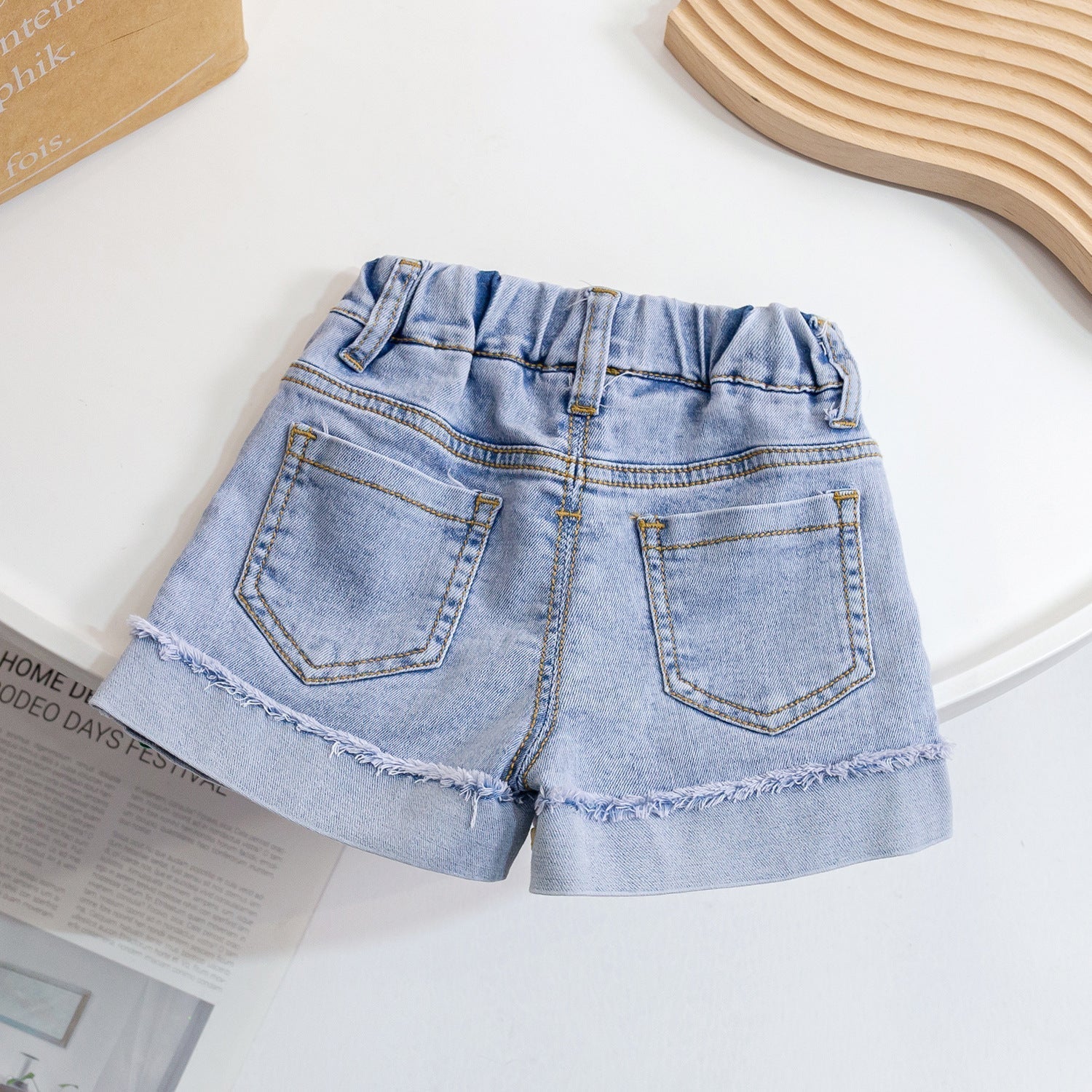 Shorts Infantil Jeans Florzinhas - BABYLIFEBabyLifeBABYLIFE6 - 12 MesesShorts Infantil Jeans Florzinhas
