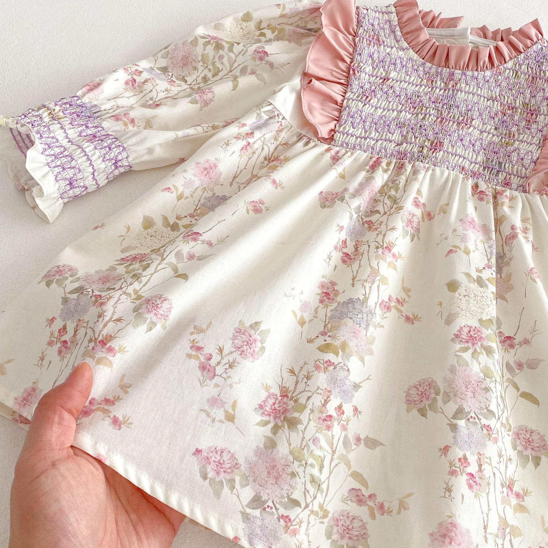 Vestido Infantil Babadinho Flores - BABYLIFEBabyLifeBABYLIFEBege FloresVestido Infantil Babadinho Flores6 - 12 Meses