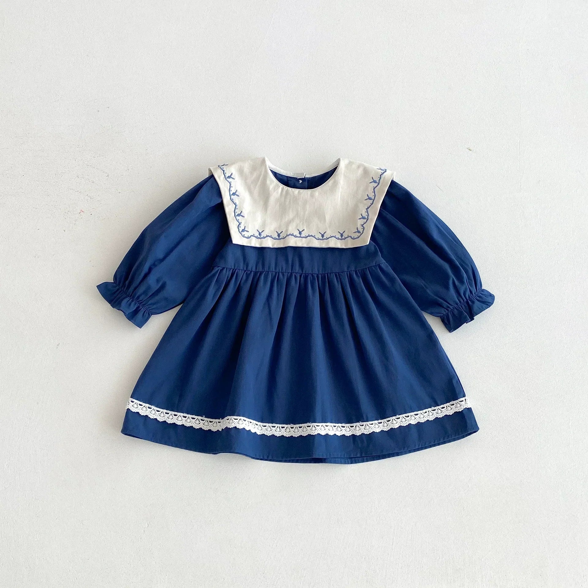 Vestido Infantil Bordado e Rendinha - BABYLIFEBabyLifeBABYLIFEAzulVestido Infantil Bordado e Rendinha6 - 12 Meses