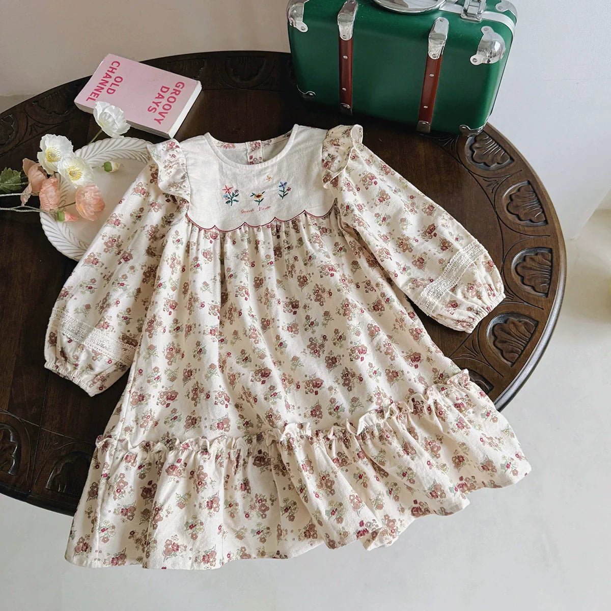 Vestido Infantil Florzinhas - BABYLIFEBabyLifeBABYLIFEBege FloresVestido Infantil Florzinhas1 - 2 Anos