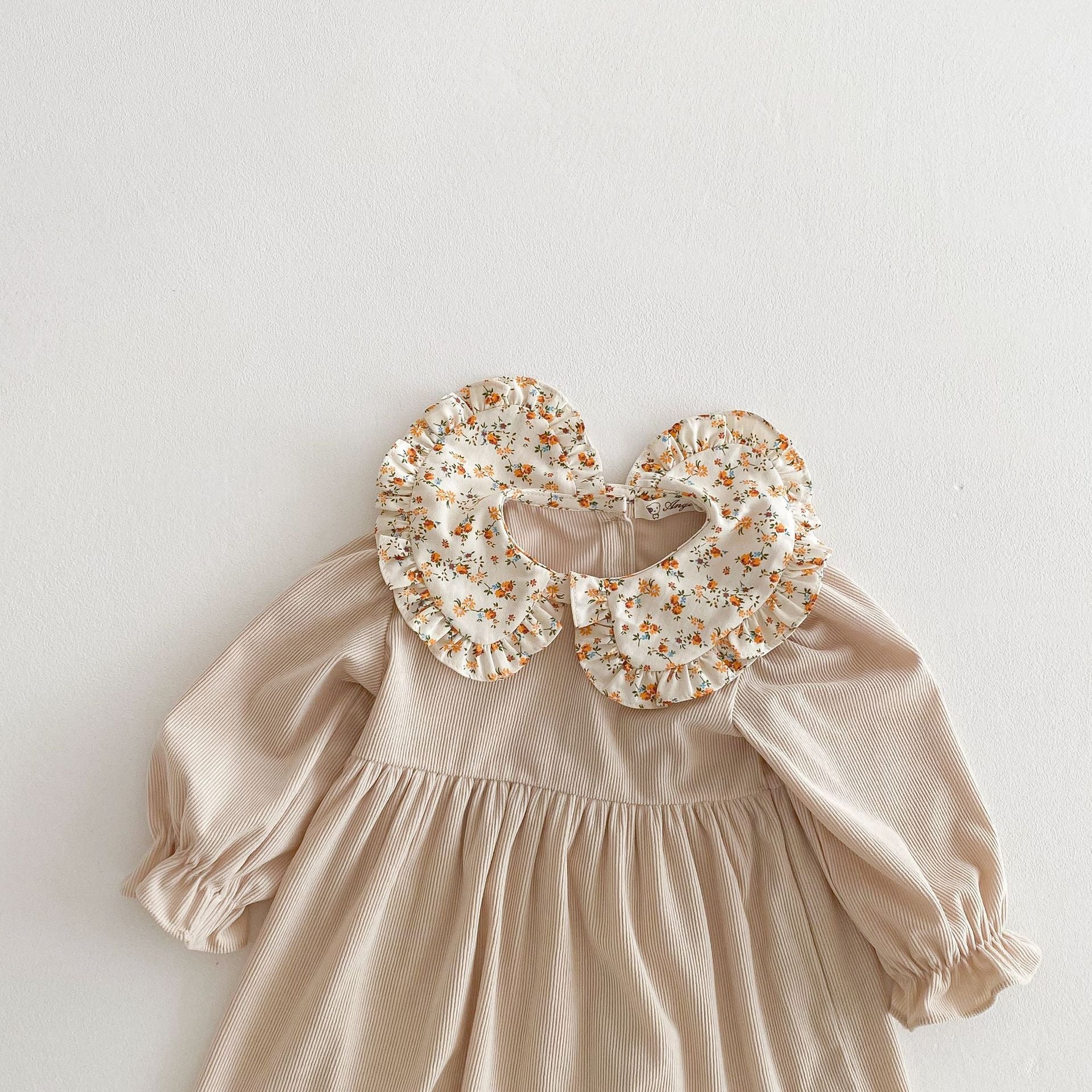 Vestido Infantil Gola Florzinhas - BABYLIFEBabyLifeBABYLIFEBegeVestido Infantil Gola Florzinhas6 - 12 Meses