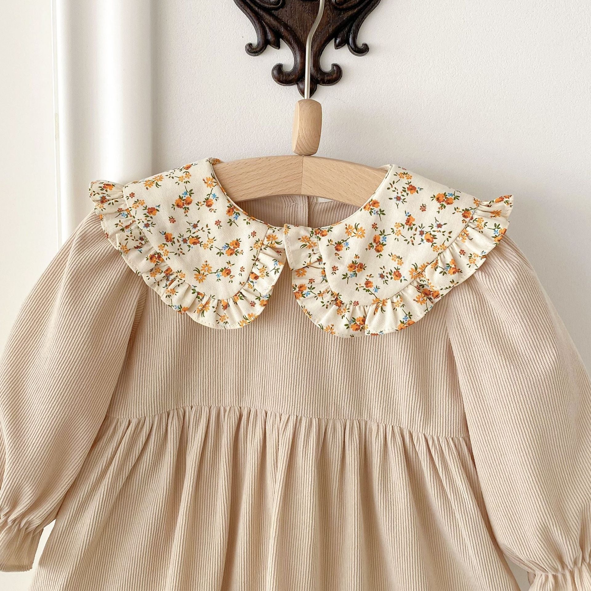 Vestido Infantil Gola Florzinhas - BABYLIFEBabyLifeBABYLIFEBegeVestido Infantil Gola Florzinhas6 - 12 Meses