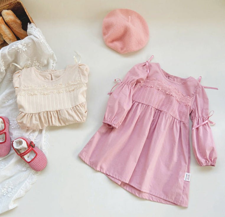 Vestido Infantil Rendinha Lacinhos - BABYLIFEBabyLifeBABYLIFEDamascoVestido Infantil Rendinha Lacinhos1 - 2 Anos